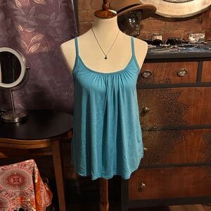 Turquoise Spaghetti Strap Tank with Bra- TANKS 2 FOR $10! Bundle and message me!